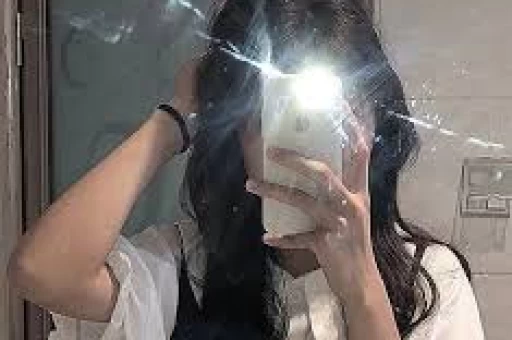 花三三被榜一大哥起诉豪掷千金后遭反杀！“黑红体质”网红巨额打赏背后的真相